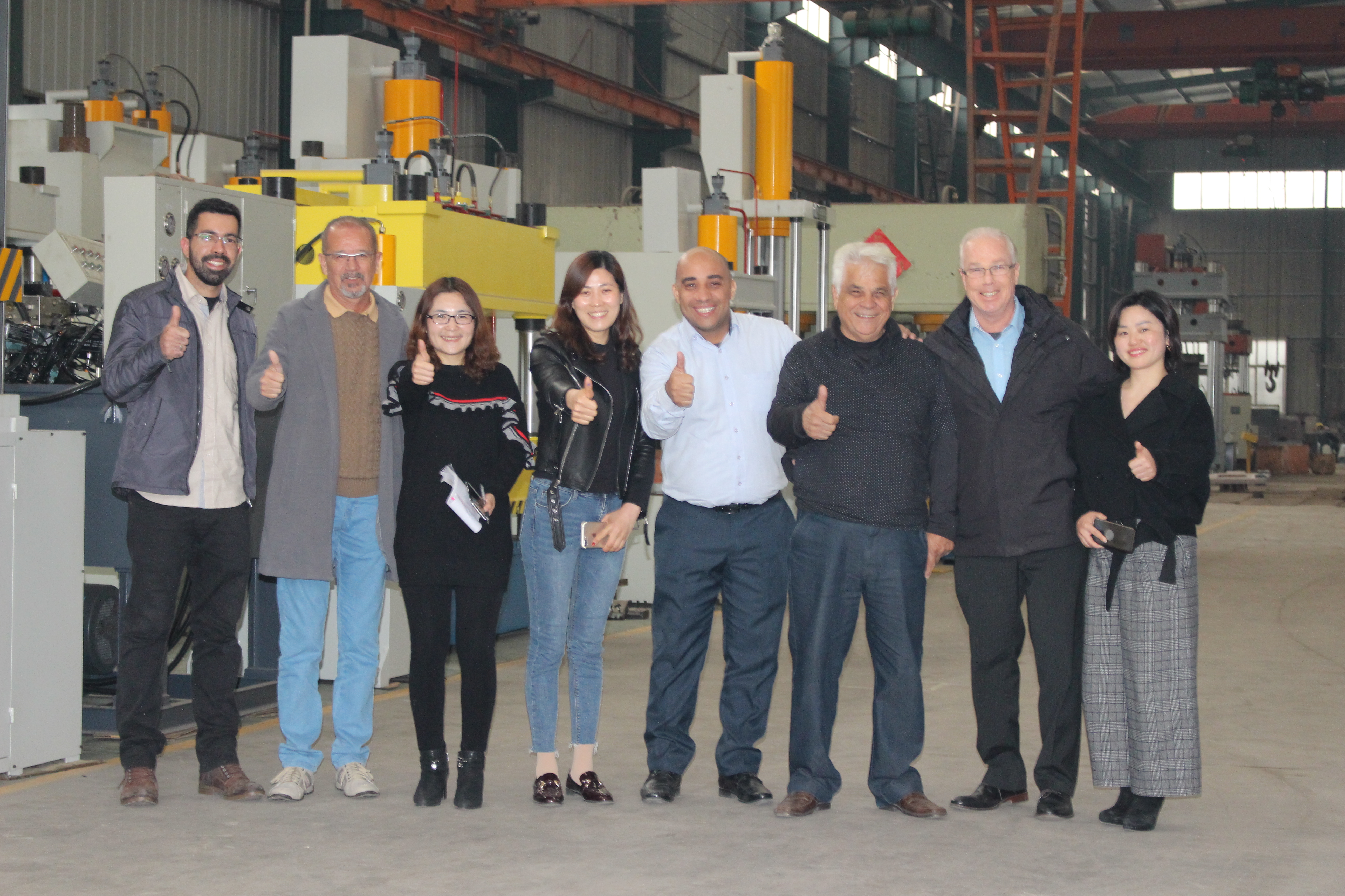 巴西客户来众友重工油压机厂家参观合作